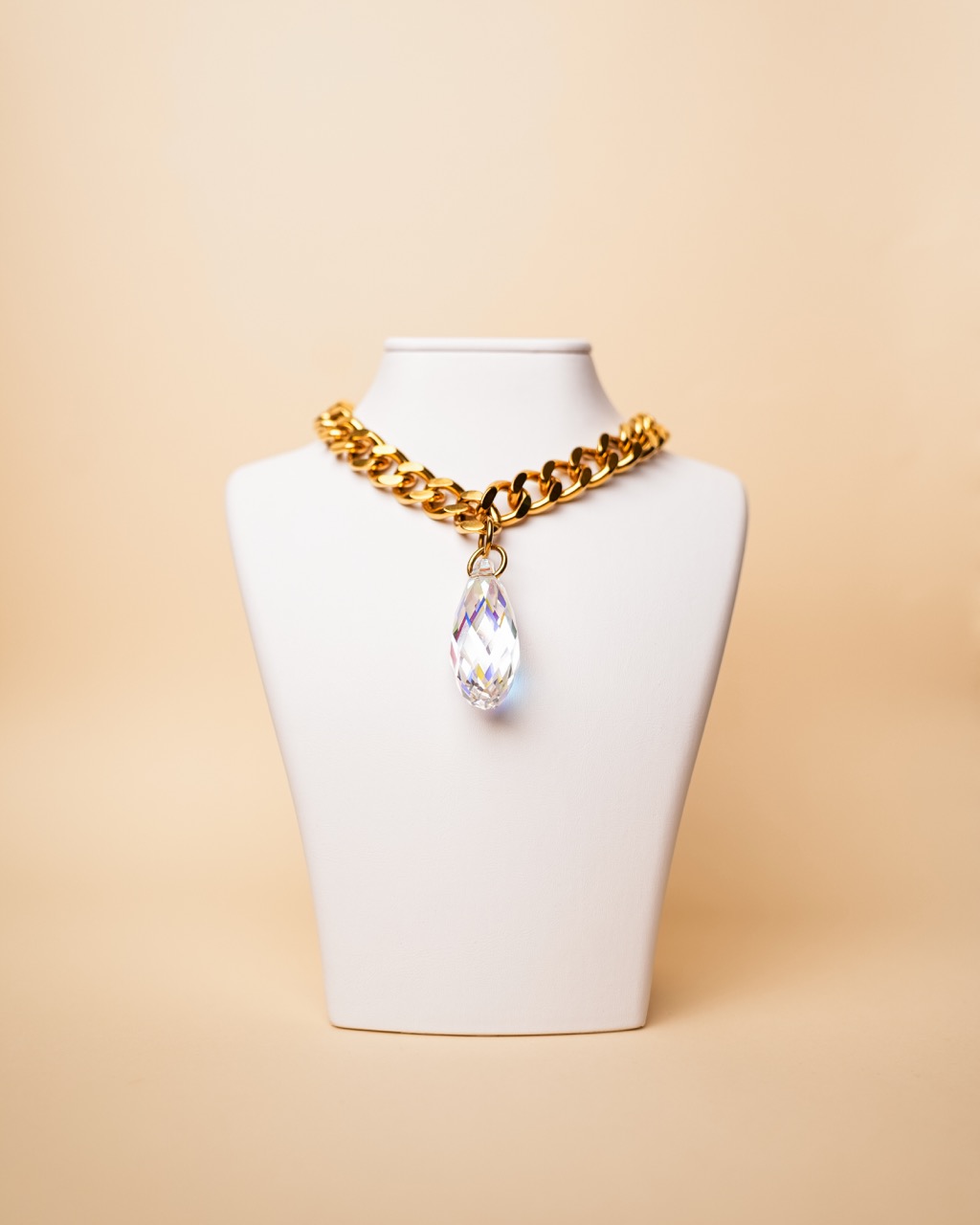 Aurora collar — main view
