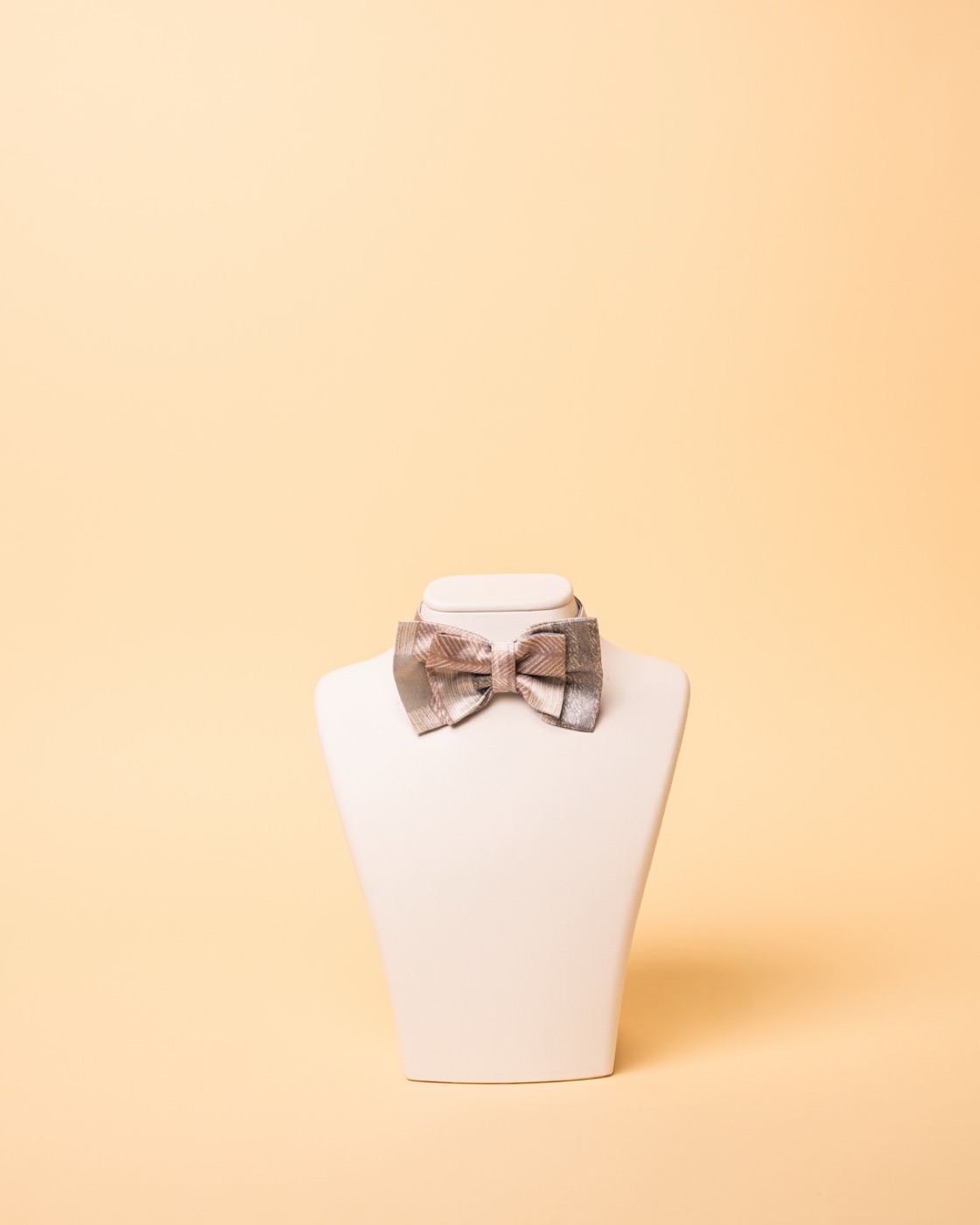 Biella Bow