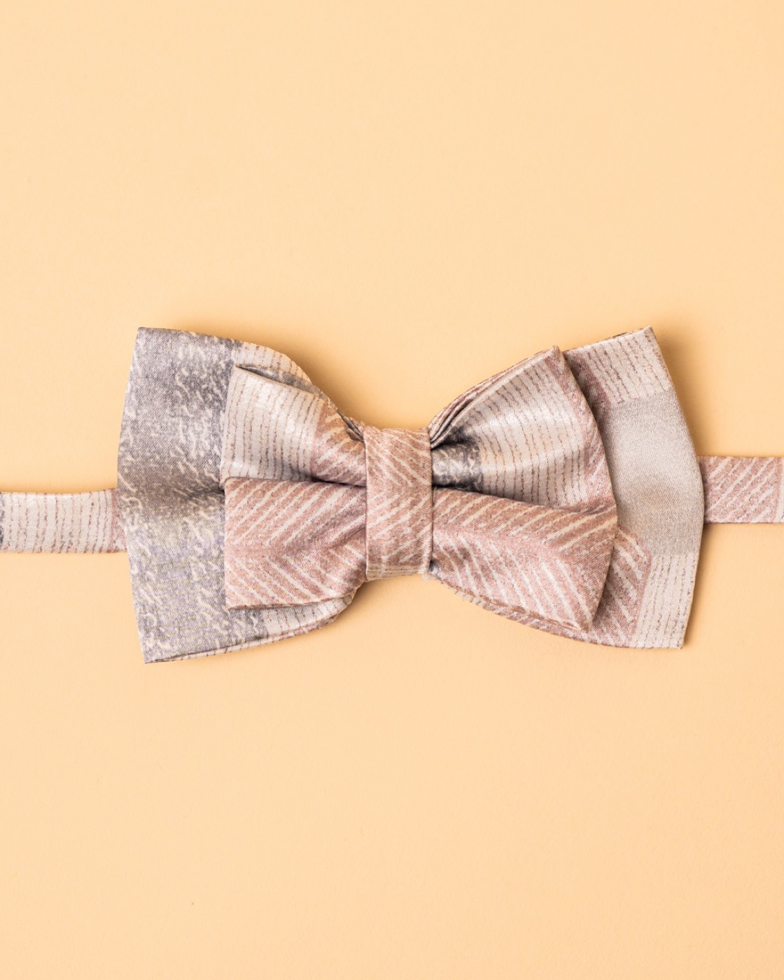 Biella Bow — bow detail