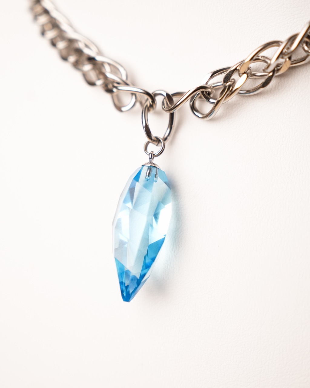 Celeste Twist Aquamarine — texture
