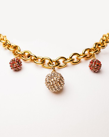 Monaco Rouge — crystal beads on a gold chain